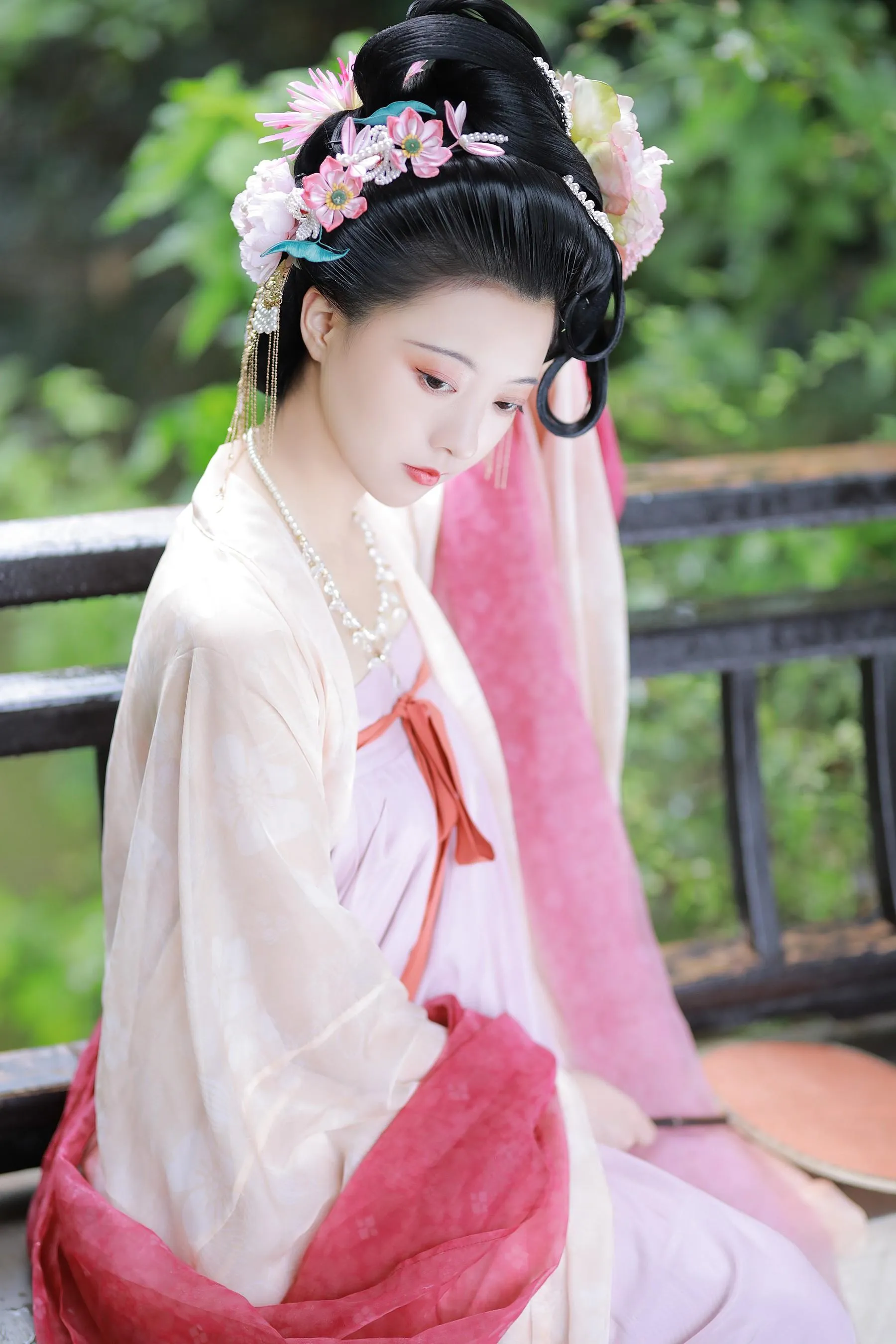 [YITUYU艺图语]2022.09.23 风月偏爱宴旧人 YunFleur [36P]插图6
